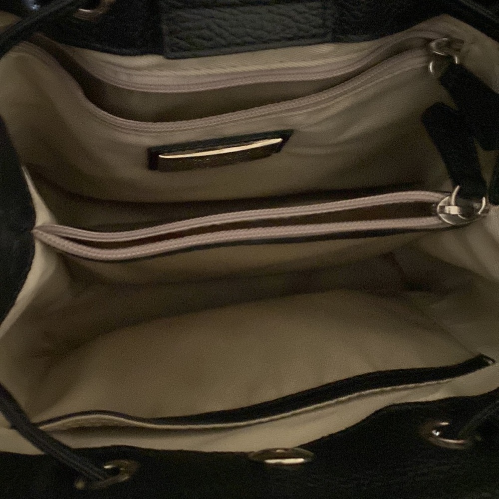 Valentino Studded Leather Shoulder Bag - like new! - Picture 2 of 5